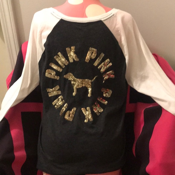 PINK Victoria's Secret Tops - NWT pink vs 3 quarter length T-shirt size medium